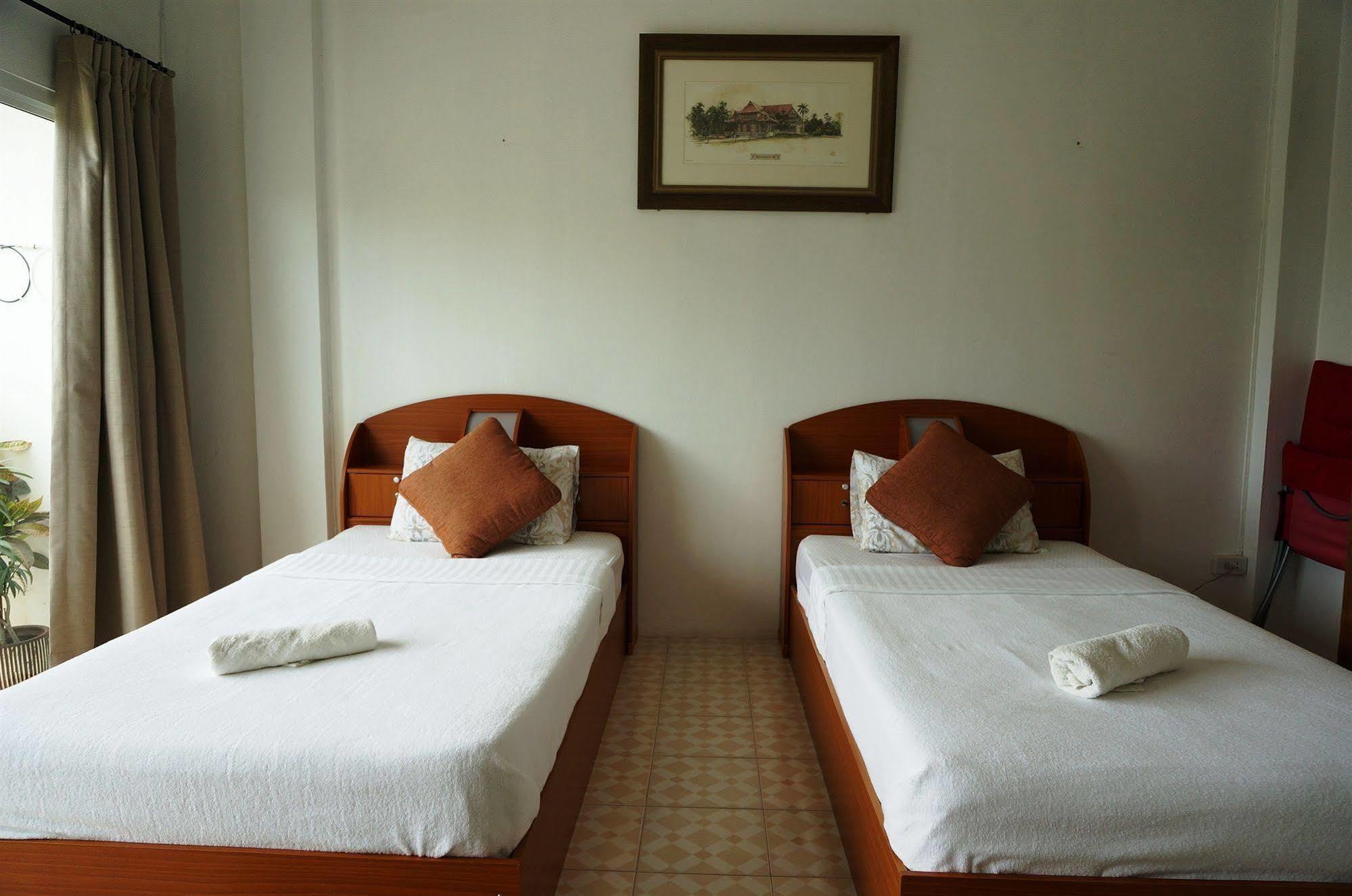 Corner Cafe Bed & Breakfast HHQ Eksteriør bilde